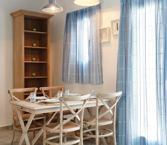 Gt Luxury Suites אורנוס